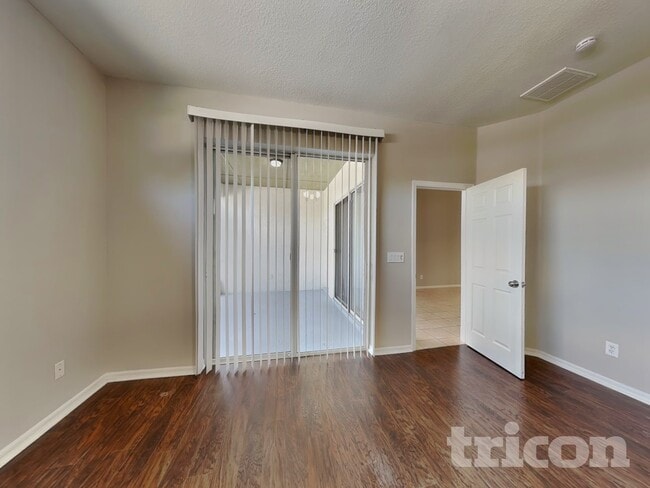 Photo - 10616 Little Bend Ln
