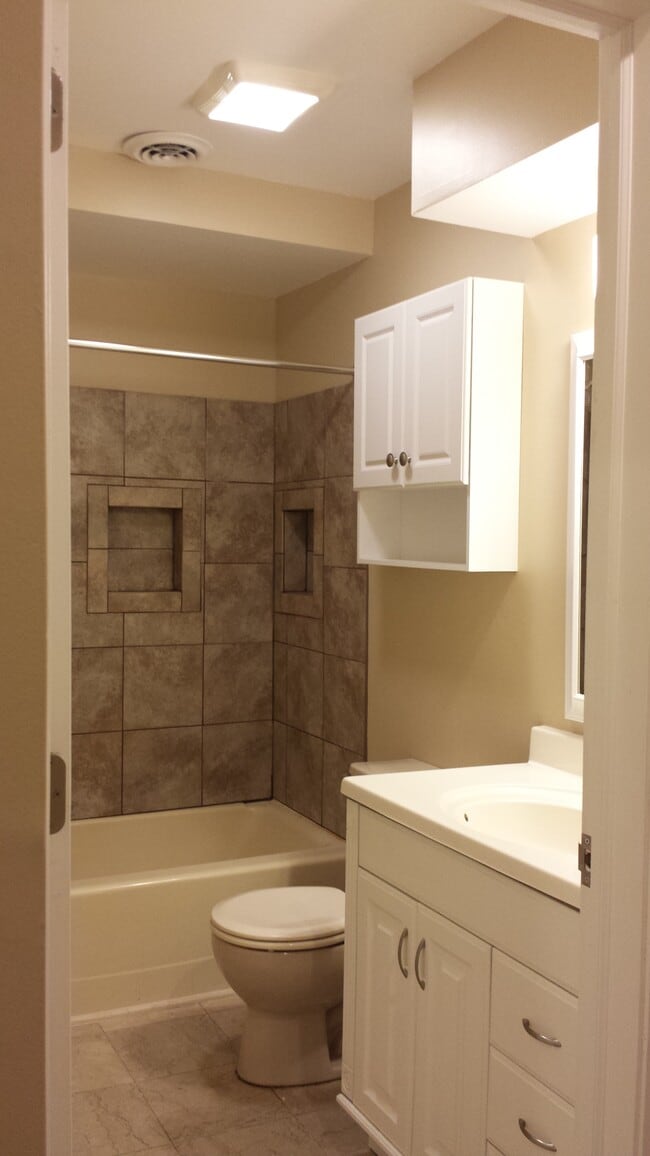 Photo - 430 N Washington Ave Unidad B