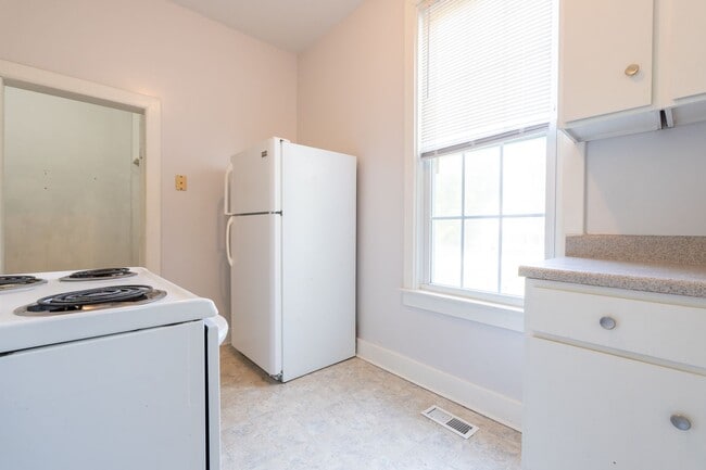 Photo - 204 Finney Ave