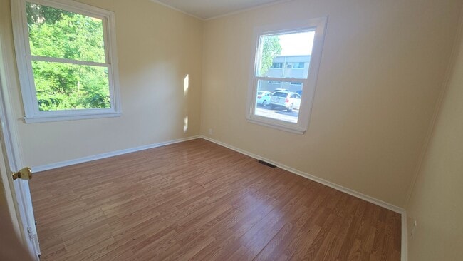 Photo - Cozy 3 Bedroom Home for Rent - West Rockford