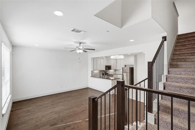 Photo - 2404 Jameson Ln