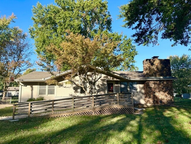Building Photo - 3 Bedroom, 2 Bathroom Home in Republic, MO
