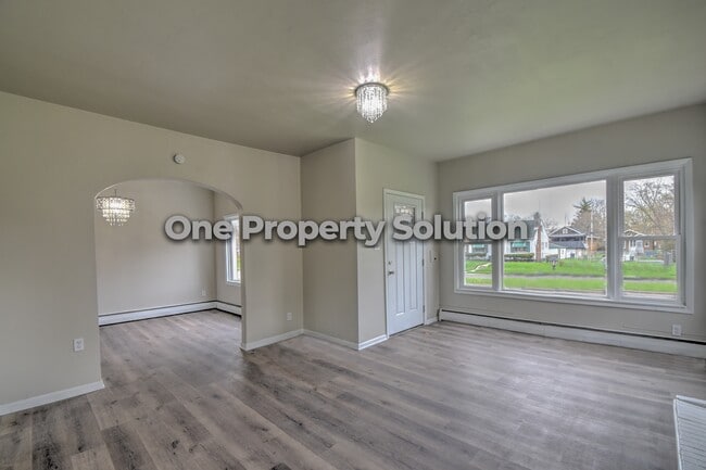 Photo - 3612 Van Buren St