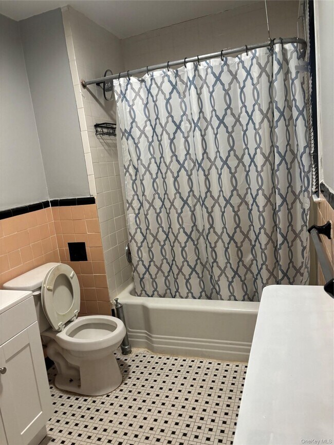 Photo - 145 New Hyde Park Rd Unit 139