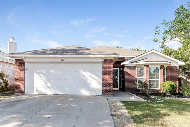 Building Photo - 6841 Prairie Hill Rd N