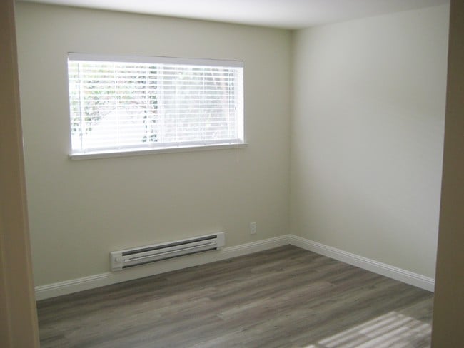 Bradley Apartments