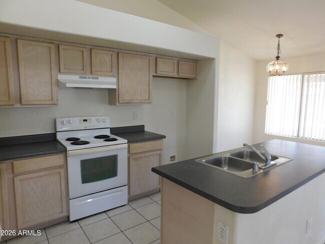Photo - 2430 E Fairview St