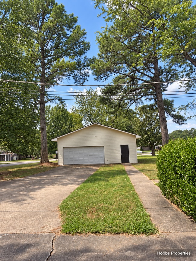 Photo - 26530 McLemore Cir