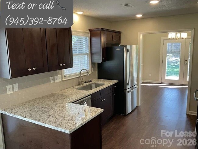 Photo - 4220 Wynborough Ln