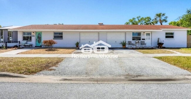 Building Photo - 1505 Beach Dr SE Rental