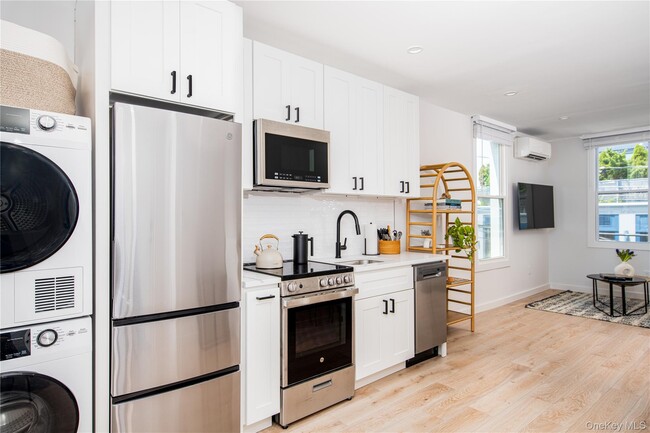 Photo - 108-09 Rockaway Beach Dr Unit A