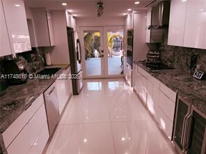 Photo - 7030 W 15th Ct (Hialeah, FL)