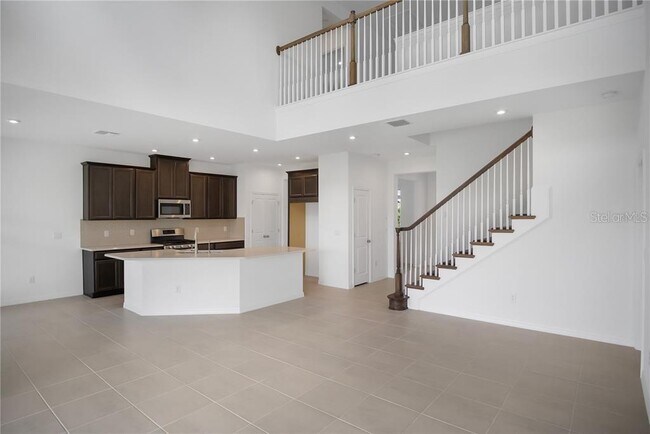 Photo - 5719 Maidenstone Way