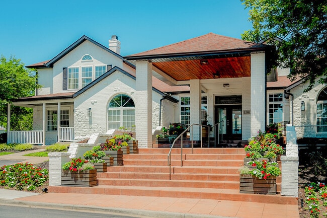 The Louis - The Louis Townhomes