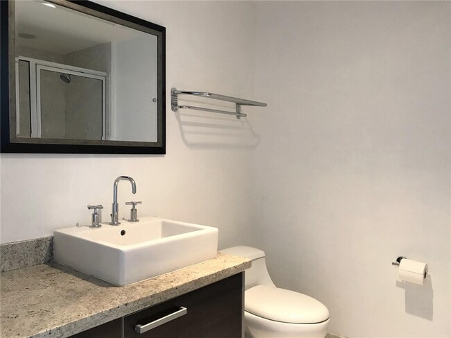 Photo - 185 SW 7th St Unit 3806