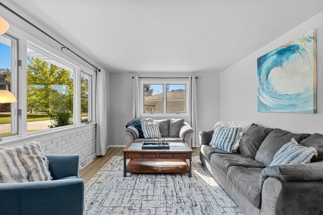 Photo - 3 BR 1.5 BA ranch house w/ large garage