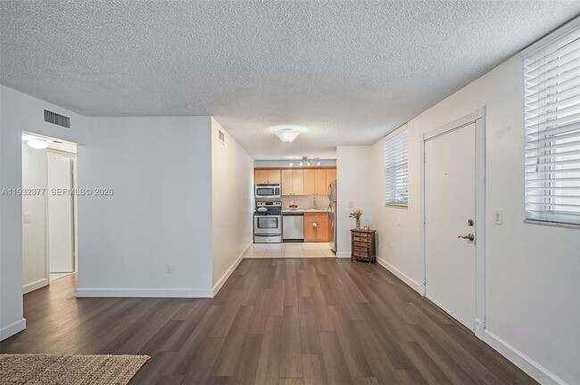 Photo - 1801 S Treasure Dr Unit 417