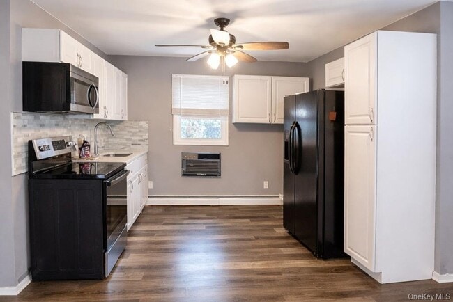 Photo - 83 E Lido Promenade