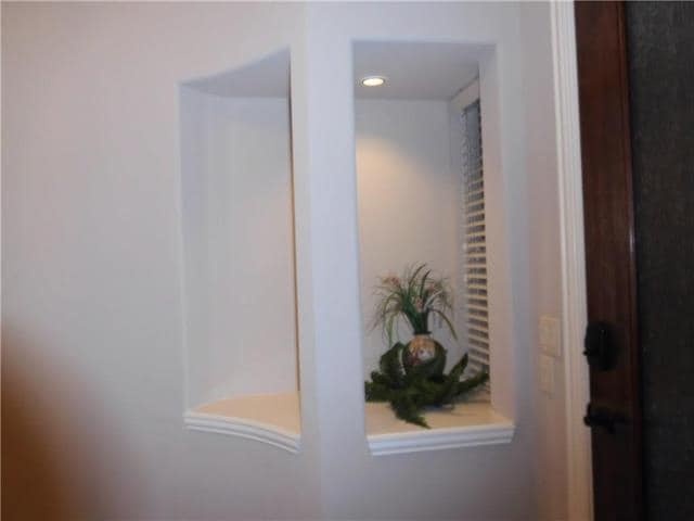 Photo - 961 Crystal Falls Dr