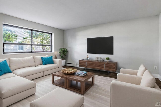 Building Photo - 1791 King Street East