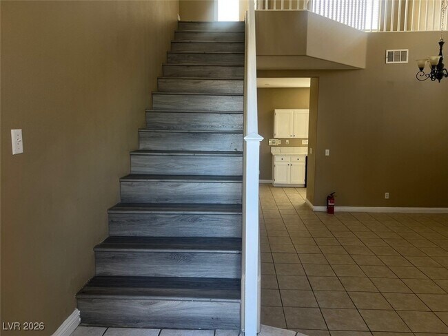 Photo - 1000 Venetian Hills Ln