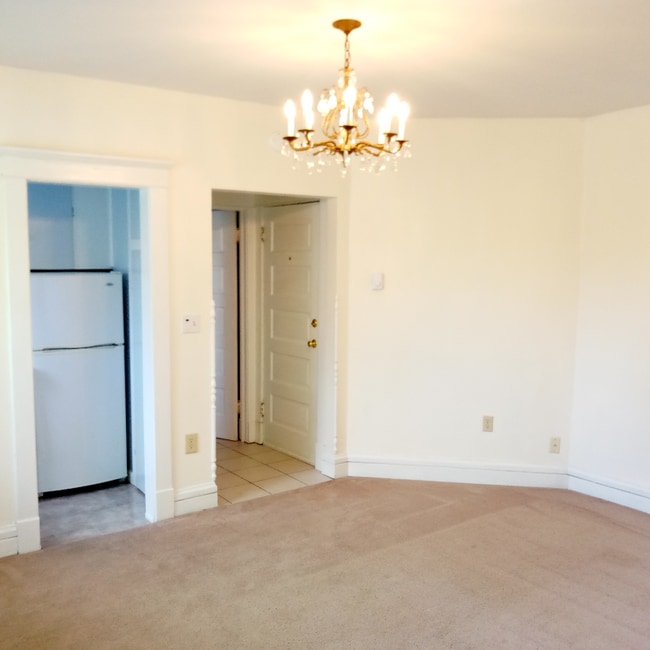 Photo - W. W 9th Ave Unidad Duplicate of W 9th. Ave C