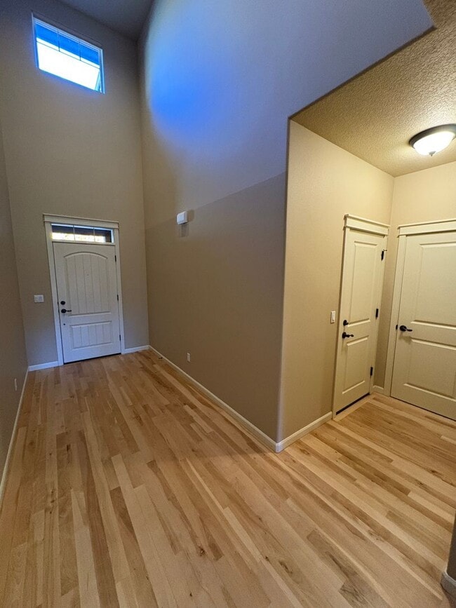 Photo - Beautiful 3 Bed/2.5 Bath Townhome in SE Be...