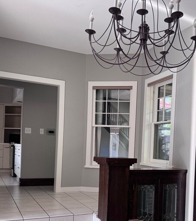 Photo - Historical Duplex - Spacious 3 Bedroom, 2....