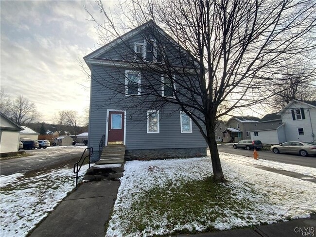Photo - 1628 State St Apartment