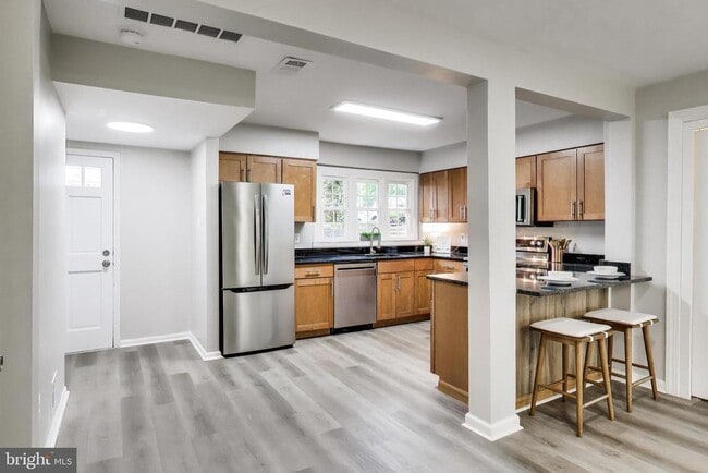 Photo - 6153 Strasburg Dr
