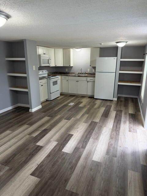 Photo - 184 Dixon Rd