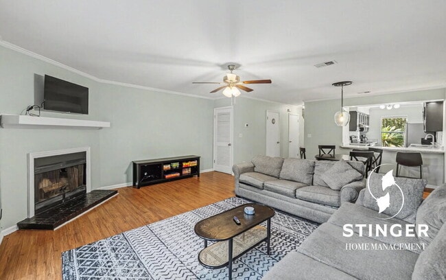 Photo - 20 Battery Ln