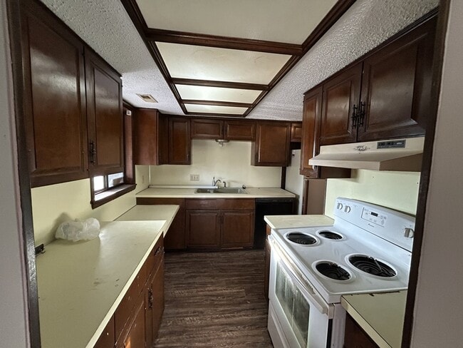 Photo - 315 S 7th St