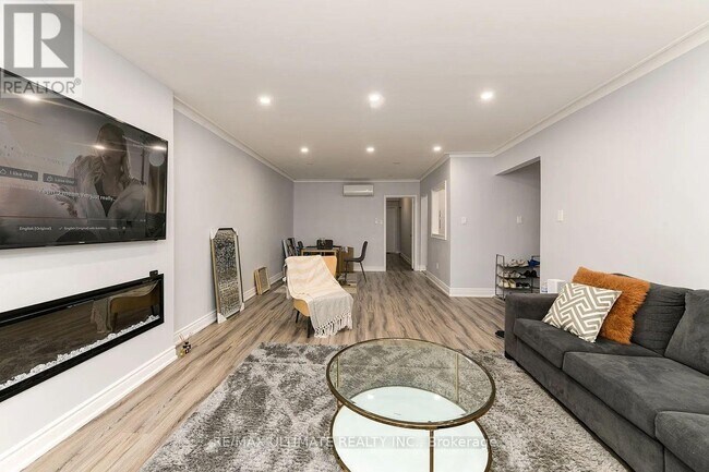 749 Marlee Ave Unit 2