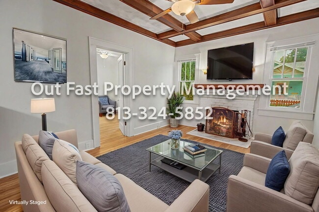 Photo - 801 7th St N