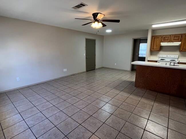 Photo - 1102 S Ithaca Ave