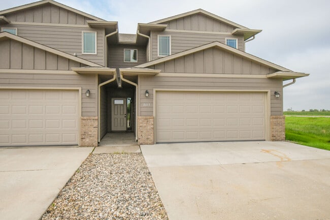 Photo - 8413 W 53rd St