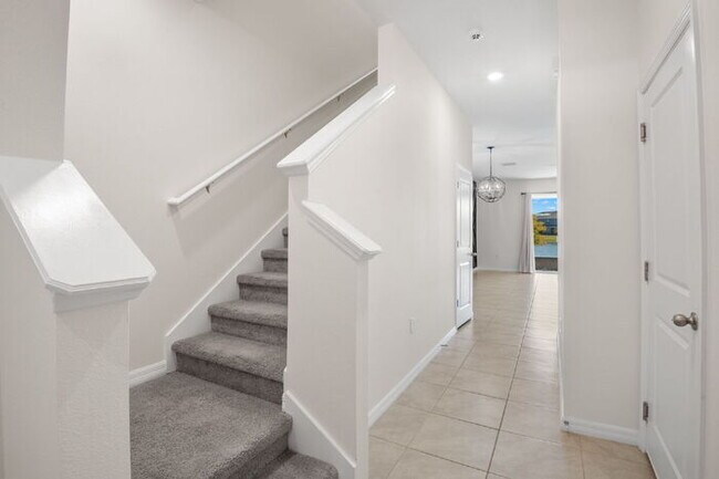 Photo - 155 Mangrove Shade Cir