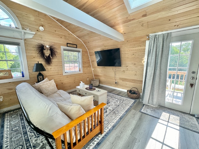 136 Millvale Rd Unit 2