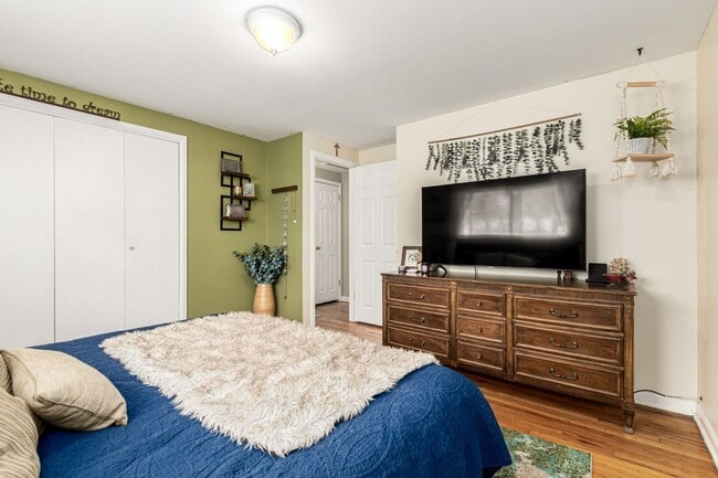 Photo - 11487 Larson Ln