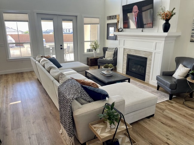 Photo - 997 Willow Breeze Ln