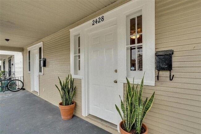 Photo - 2428 Eagle St