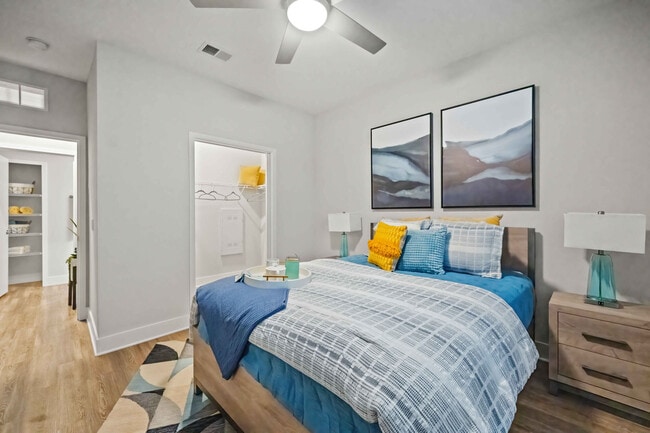 Photo - Mallory Square