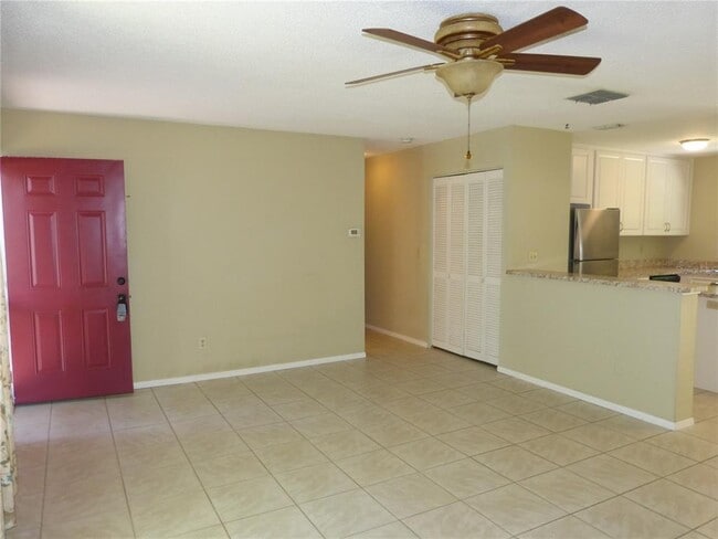 Photo - 2528 Elderberry Dr