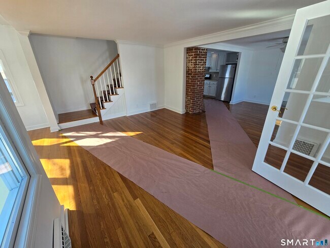 Photo - 148 Catherine St