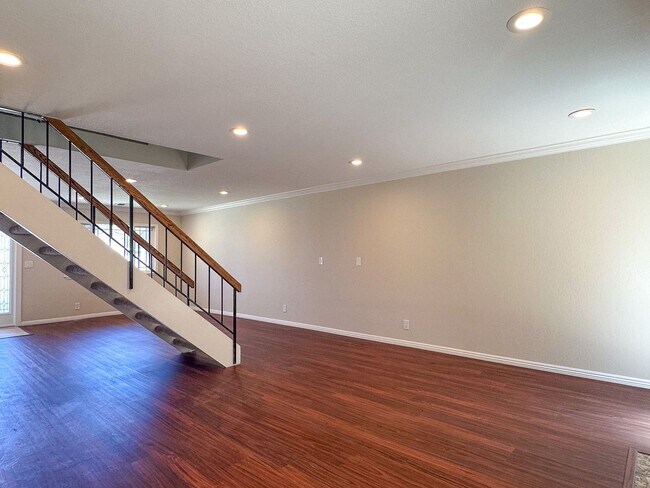 Photo - 4577 Meadowhurst Ct