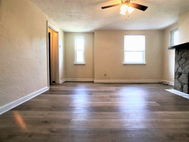 Photo - 1851 Capital Ave Unit 2