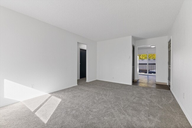 Photo - Green Tree Apartments