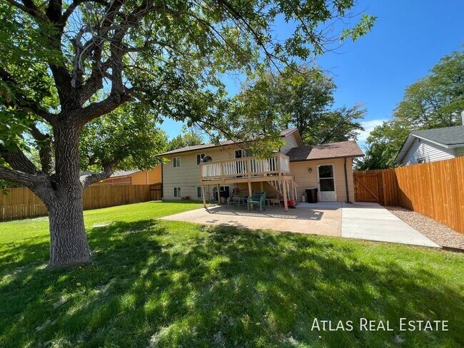 Photo - 874 Nucla St