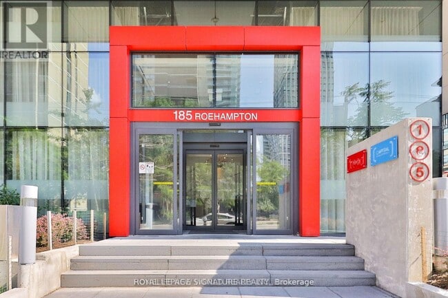 Photo - 185 Roehampton Ave Unité 219